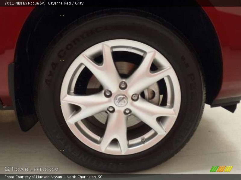 Cayenne Red / Gray 2011 Nissan Rogue SV