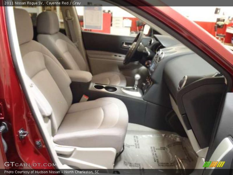 Cayenne Red / Gray 2011 Nissan Rogue SV