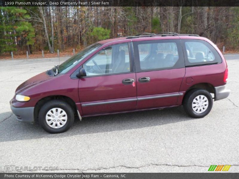 Deep Cranberry Pearl / Silver Fern 1999 Plymouth Voyager