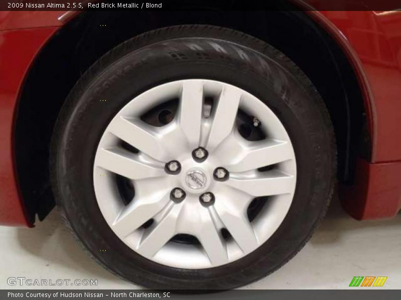 Red Brick Metallic / Blond 2009 Nissan Altima 2.5 S