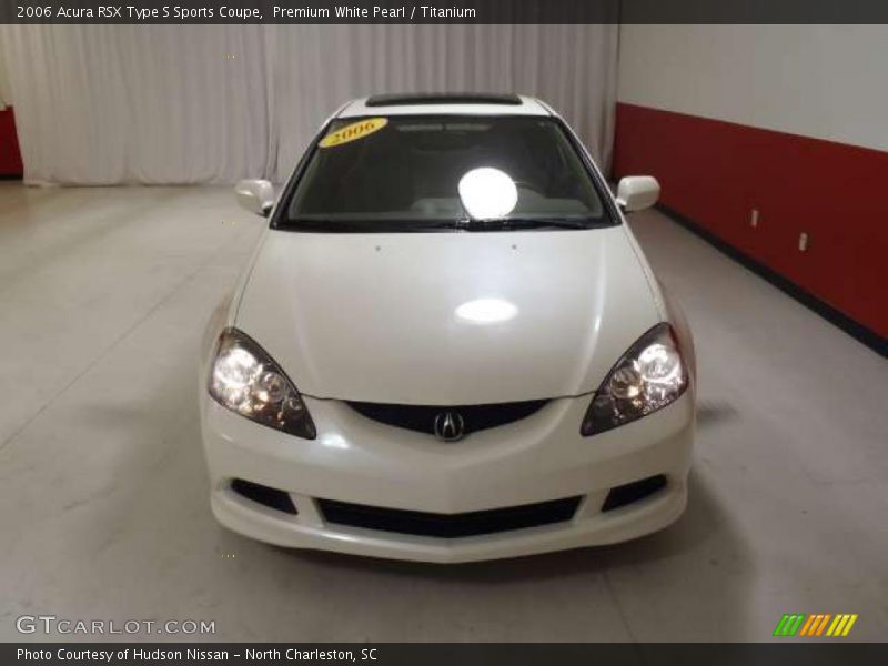 Premium White Pearl / Titanium 2006 Acura RSX Type S Sports Coupe
