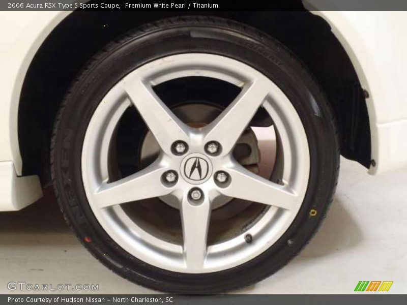 Premium White Pearl / Titanium 2006 Acura RSX Type S Sports Coupe