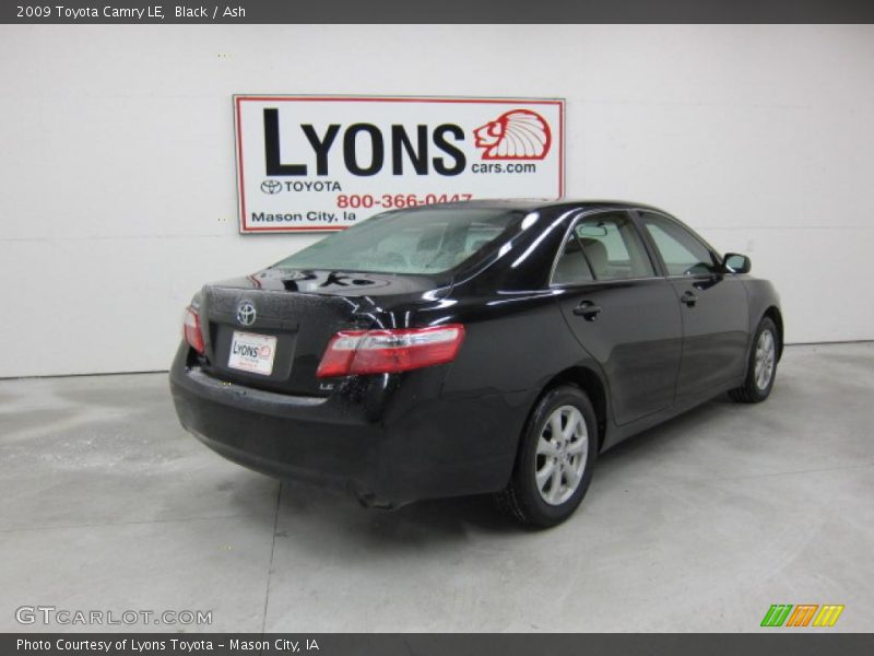 Black / Ash 2009 Toyota Camry LE