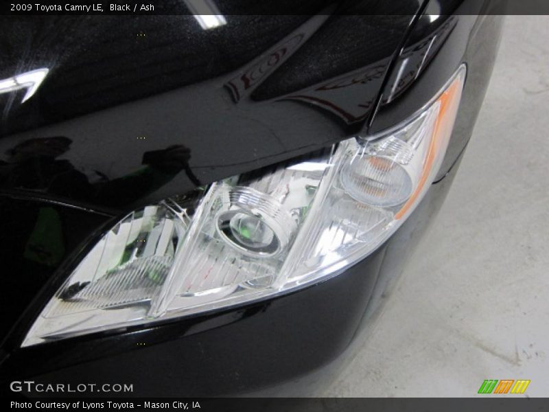 Black / Ash 2009 Toyota Camry LE