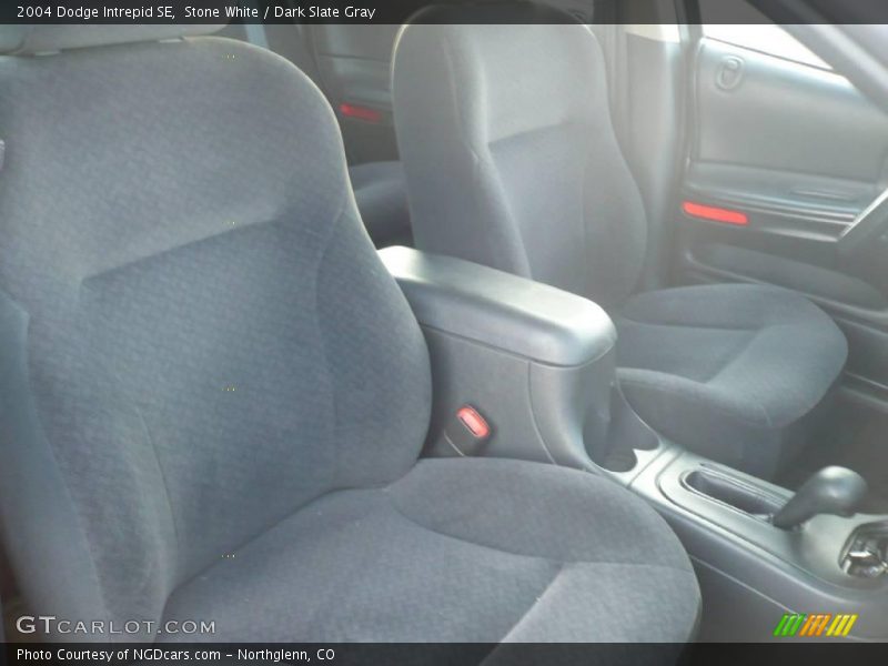 Stone White / Dark Slate Gray 2004 Dodge Intrepid SE