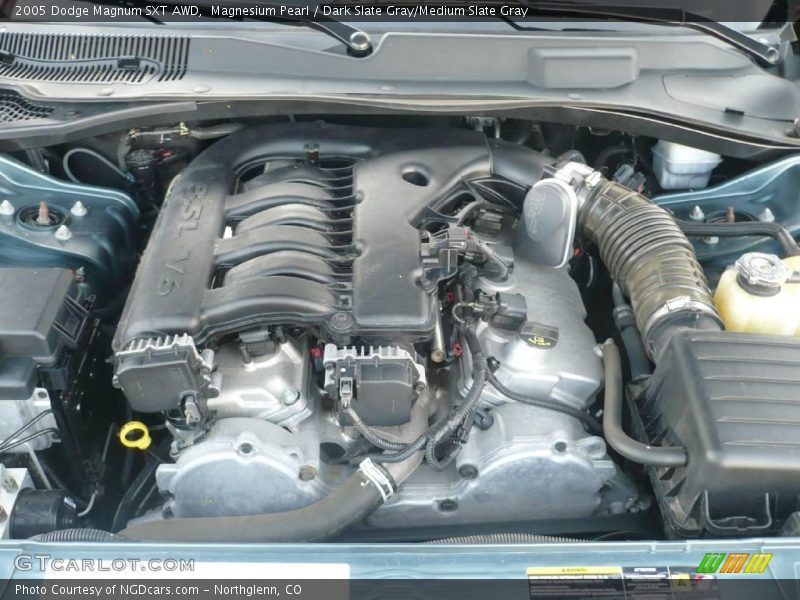 Magnesium Pearl / Dark Slate Gray/Medium Slate Gray 2005 Dodge Magnum SXT AWD