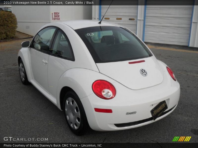 Candy White / Black 2010 Volkswagen New Beetle 2.5 Coupe