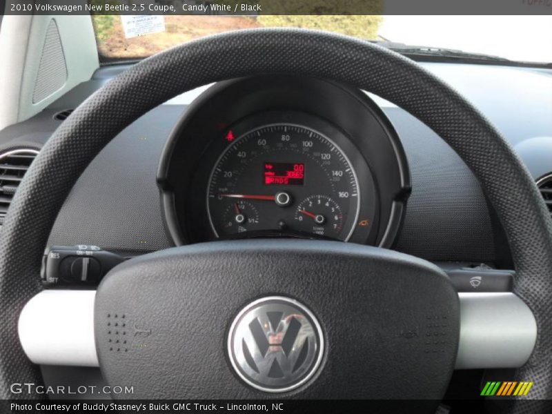 Candy White / Black 2010 Volkswagen New Beetle 2.5 Coupe