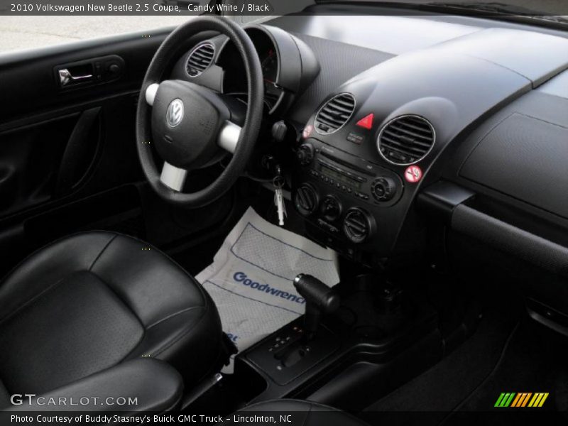  2010 New Beetle 2.5 Coupe Black Interior