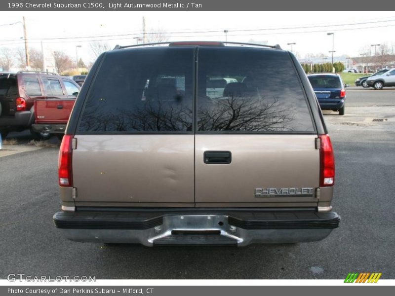 Light Autumnwood Metallic / Tan 1996 Chevrolet Suburban C1500