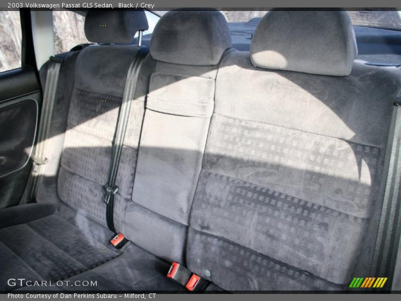 Black / Grey 2003 Volkswagen Passat GLS Sedan