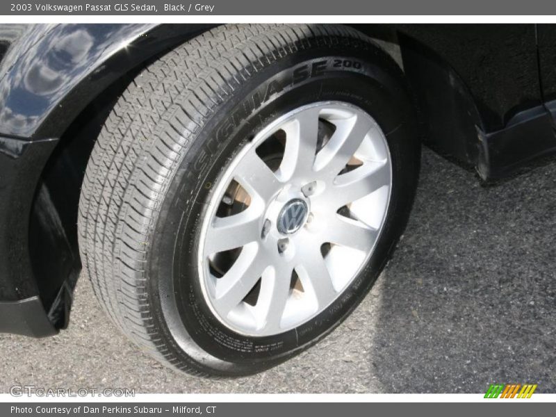 Black / Grey 2003 Volkswagen Passat GLS Sedan