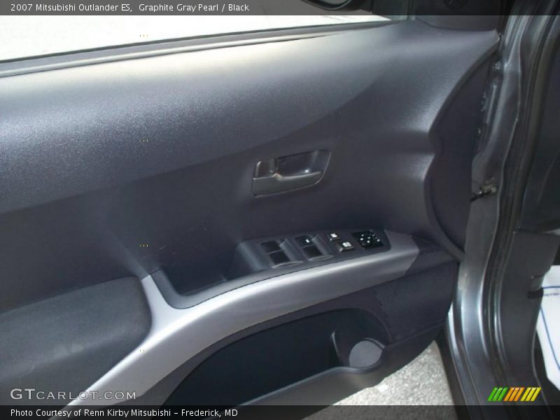 Graphite Gray Pearl / Black 2007 Mitsubishi Outlander ES