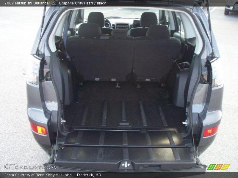 Graphite Gray Pearl / Black 2007 Mitsubishi Outlander ES