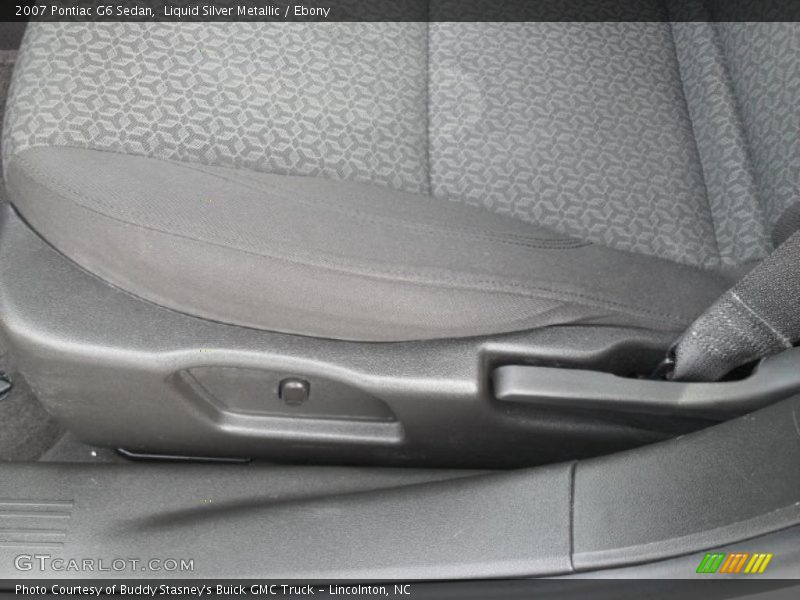 Liquid Silver Metallic / Ebony 2007 Pontiac G6 Sedan