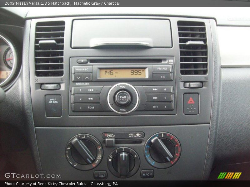 Magnetic Gray / Charcoal 2009 Nissan Versa 1.8 S Hatchback