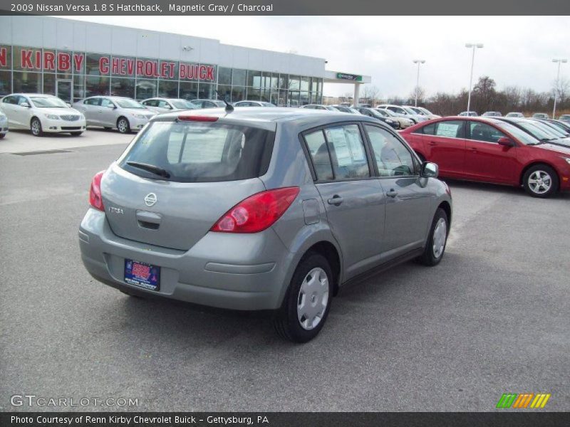 Magnetic Gray / Charcoal 2009 Nissan Versa 1.8 S Hatchback