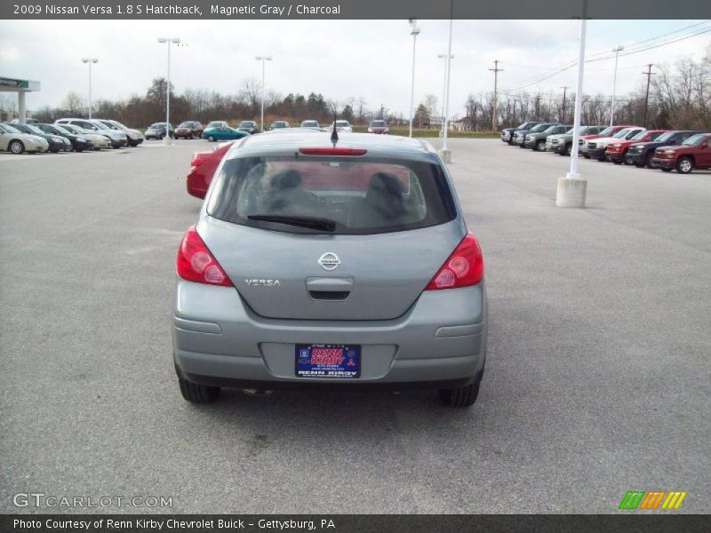 Magnetic Gray / Charcoal 2009 Nissan Versa 1.8 S Hatchback