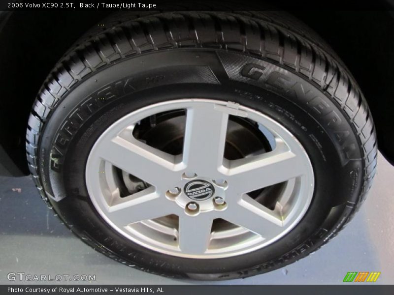 Black / Taupe/Light Taupe 2006 Volvo XC90 2.5T