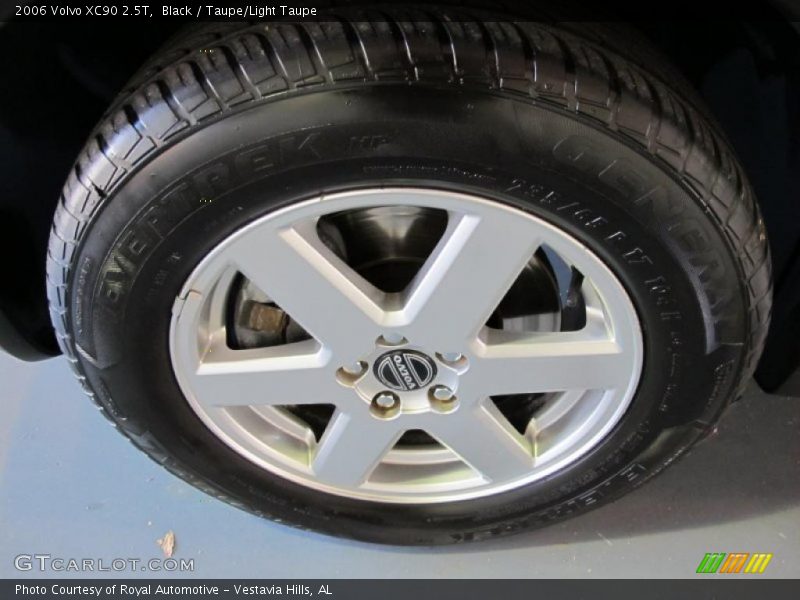 Black / Taupe/Light Taupe 2006 Volvo XC90 2.5T