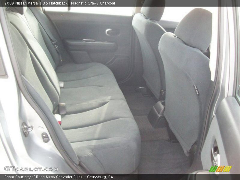 Magnetic Gray / Charcoal 2009 Nissan Versa 1.8 S Hatchback