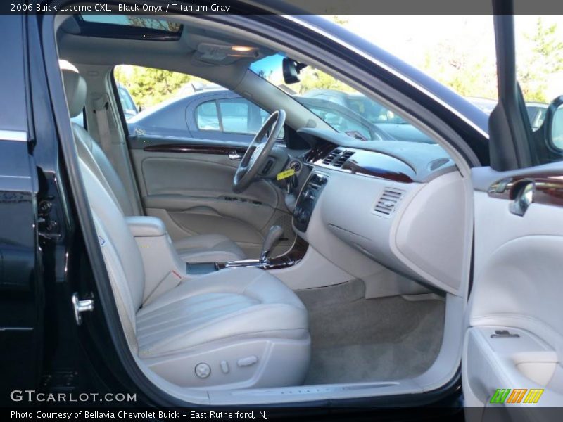 Black Onyx / Titanium Gray 2006 Buick Lucerne CXL