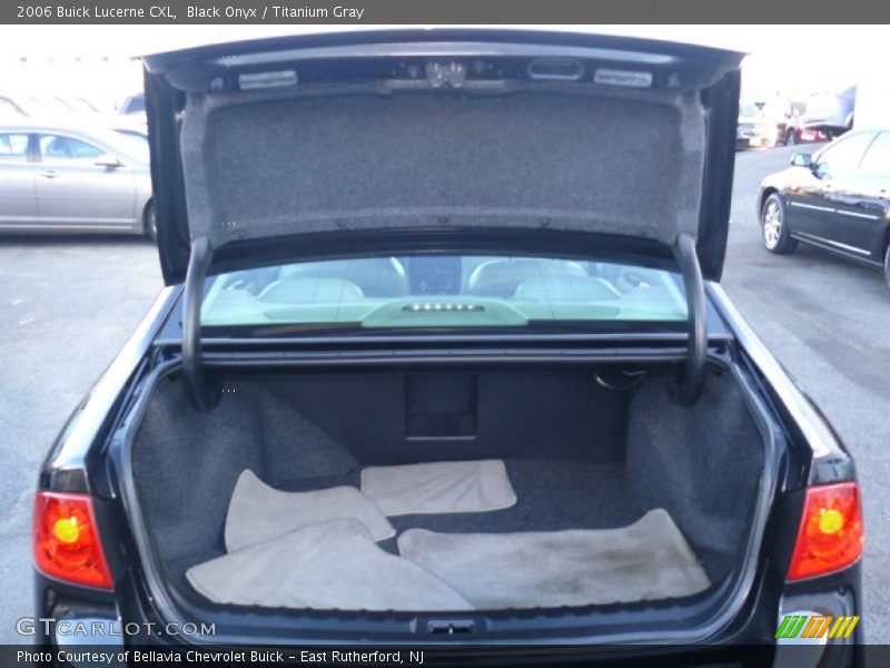  2006 Lucerne CXL Trunk