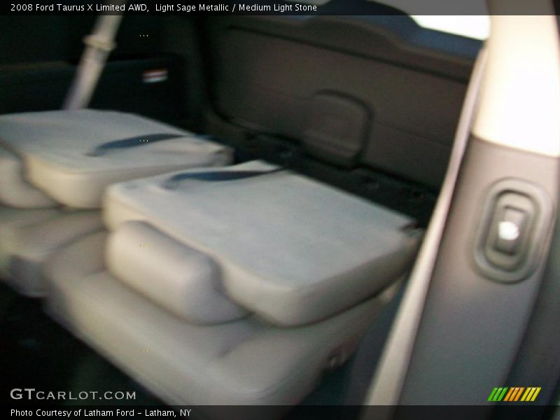 Light Sage Metallic / Medium Light Stone 2008 Ford Taurus X Limited AWD