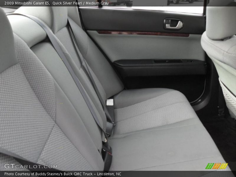 Quick Silver Pearl / Medium Gray 2009 Mitsubishi Galant ES