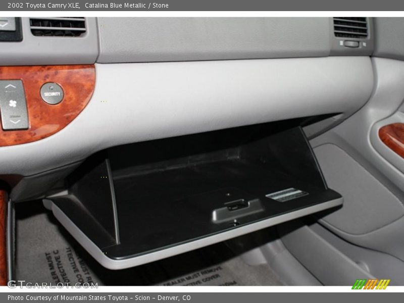 Catalina Blue Metallic / Stone 2002 Toyota Camry XLE