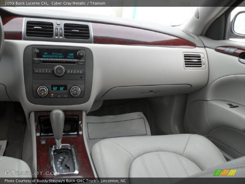 Cyber Gray Metallic / Titanium 2009 Buick Lucerne CXL