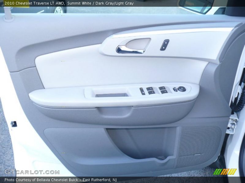 Summit White / Dark Gray/Light Gray 2010 Chevrolet Traverse LT AWD
