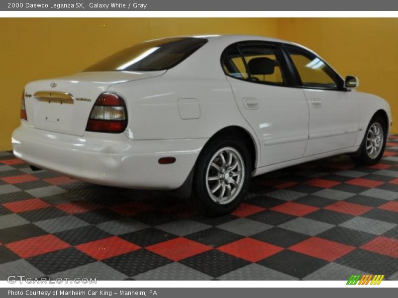 Galaxy White / Gray 2000 Daewoo Leganza SX