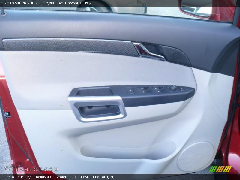 Crystal Red Tintcoat / Gray 2010 Saturn VUE XE
