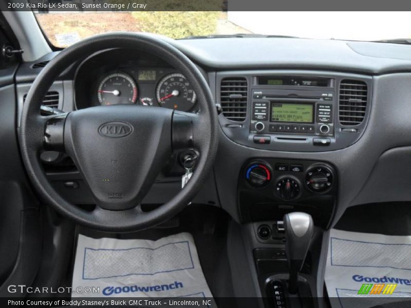 Dashboard of 2009 Rio LX Sedan