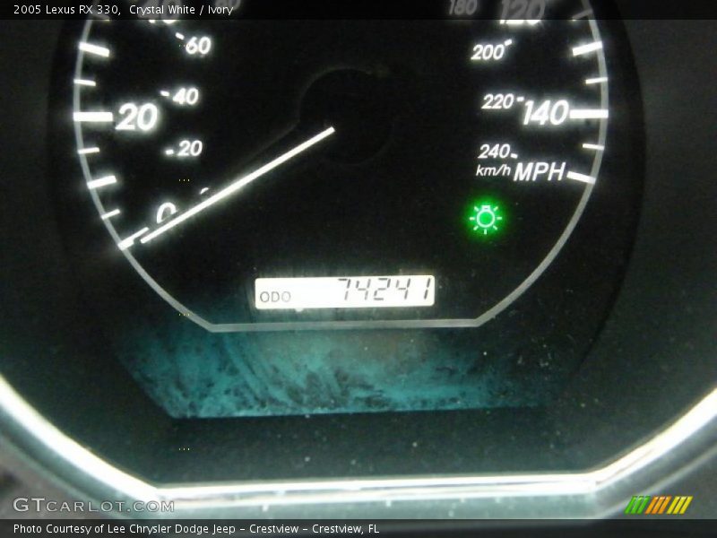 Crystal White / Ivory 2005 Lexus RX 330
