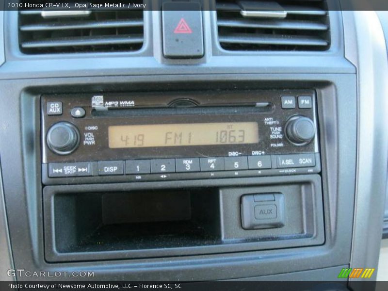 Opal Sage Metallic / Ivory 2010 Honda CR-V LX