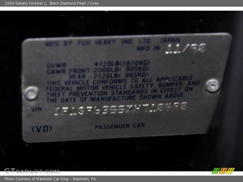Black Diamond Pearl / Gray 1999 Subaru Forester L