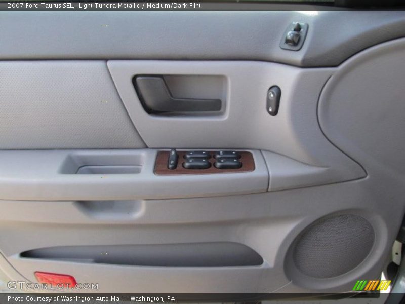 Light Tundra Metallic / Medium/Dark Flint 2007 Ford Taurus SEL