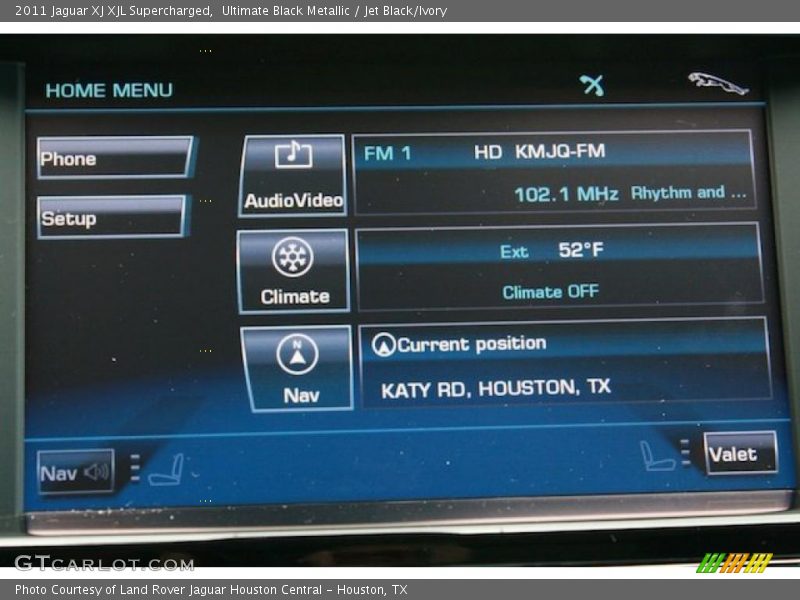 Navigation of 2011 XJ XJL Supercharged