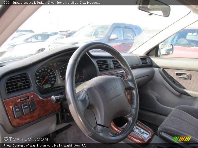  2004 Legacy L Sedan Gray Moquette Interior