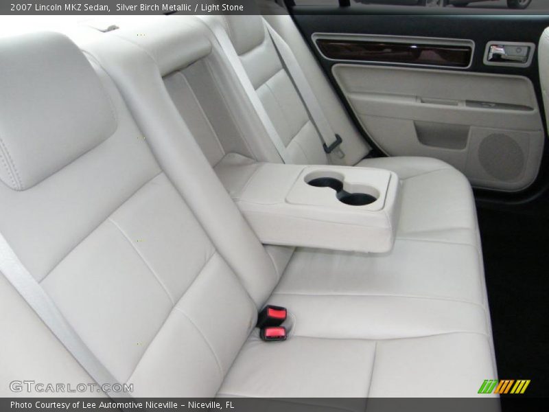  2007 MKZ Sedan Light Stone Interior