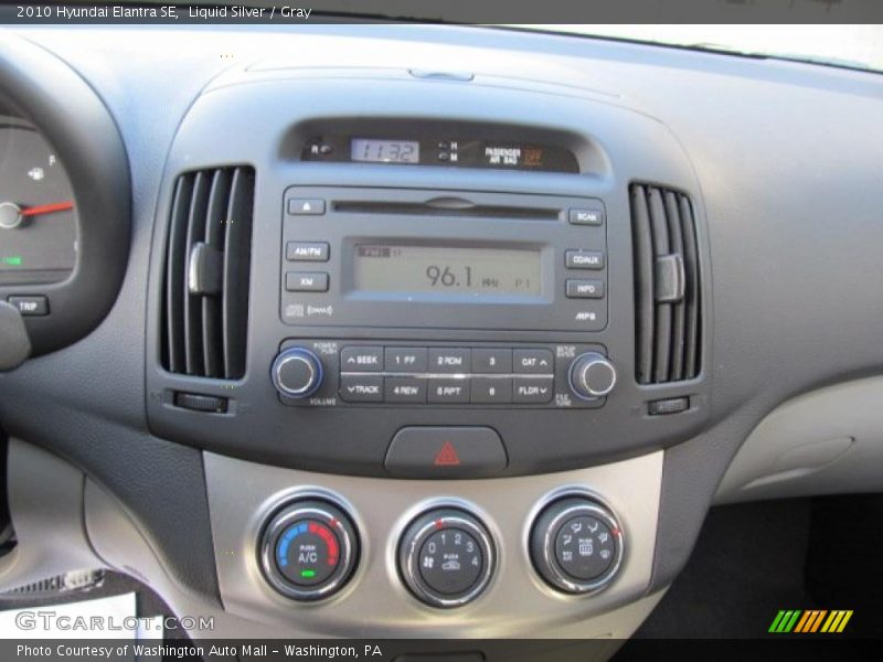 Liquid Silver / Gray 2010 Hyundai Elantra SE