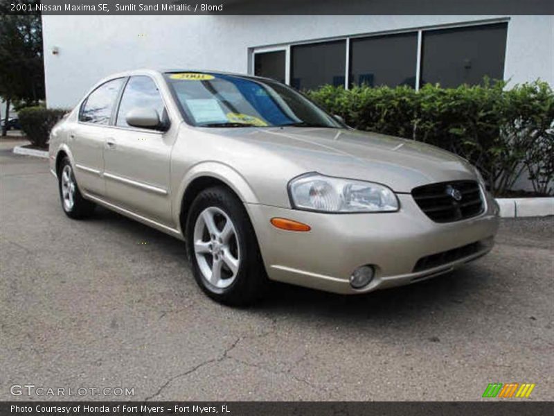 Sunlit Sand Metallic / Blond 2001 Nissan Maxima SE