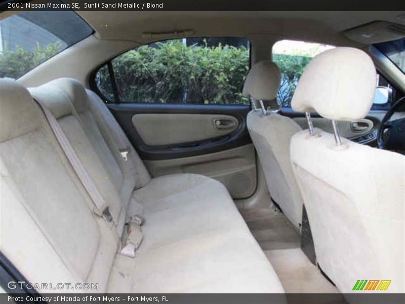 Sunlit Sand Metallic / Blond 2001 Nissan Maxima SE