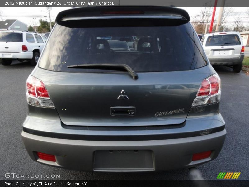 Urban Gray Pearl / Charcoal 2003 Mitsubishi Outlander XLS