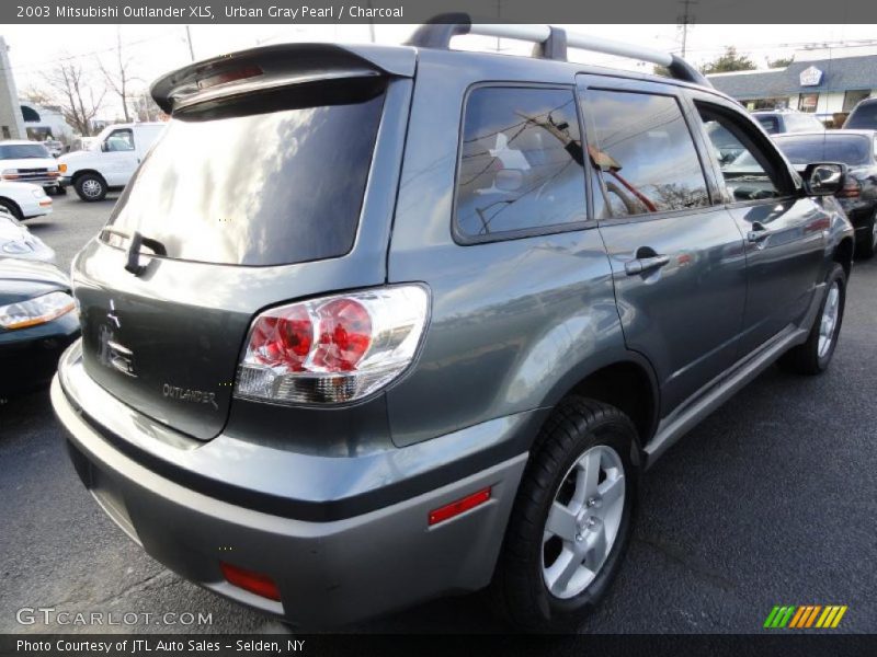 Urban Gray Pearl / Charcoal 2003 Mitsubishi Outlander XLS