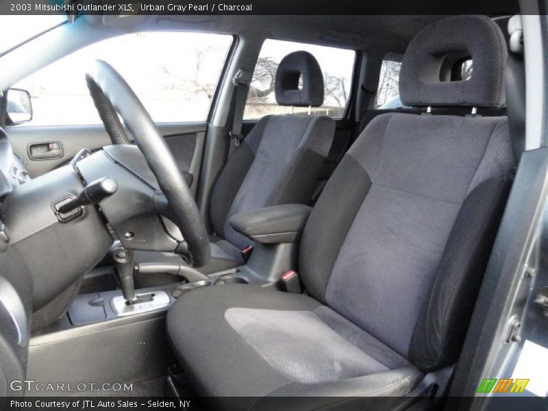 Urban Gray Pearl / Charcoal 2003 Mitsubishi Outlander XLS