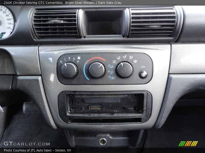Controls of 2006 Sebring GTC Convertible