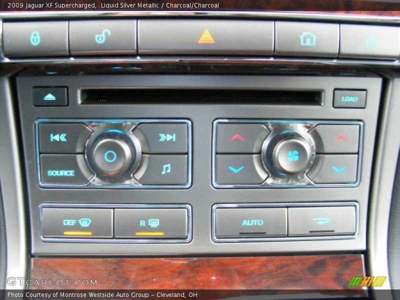 Liquid Silver Metallic / Charcoal/Charcoal 2009 Jaguar XF Supercharged